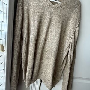 Lucky Brand Men's Tan V-Neck Sweater